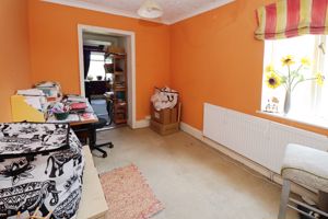 BAYARD AVENUE- click for photo gallery